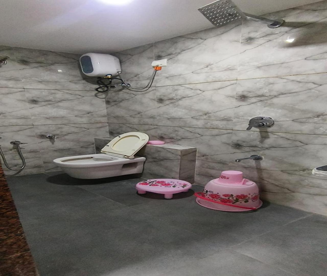 Hotel Nest View Ahmedabad Esterno foto